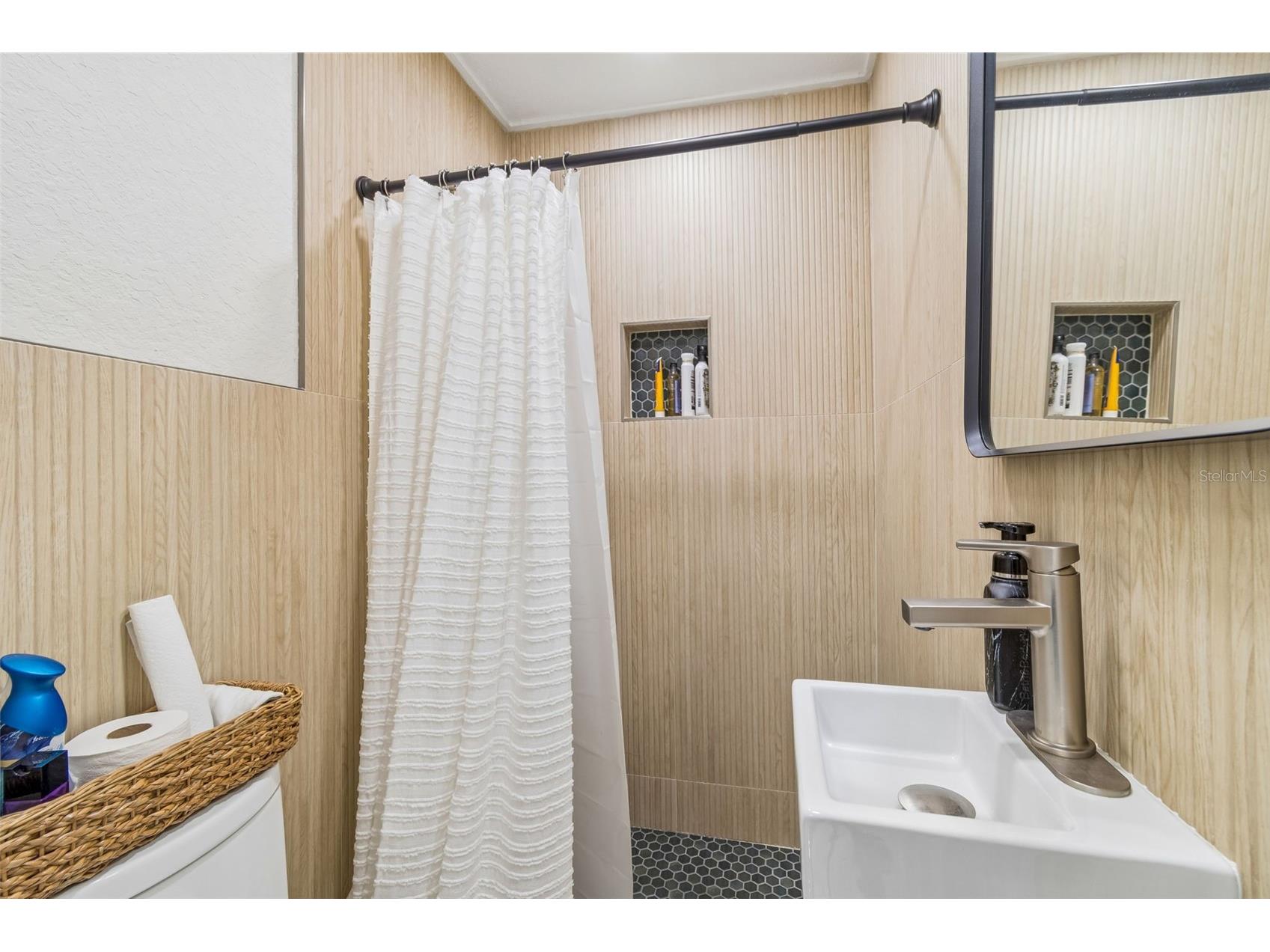 1618 Barry Road Clearwater FL 33756 TB8490958 image54