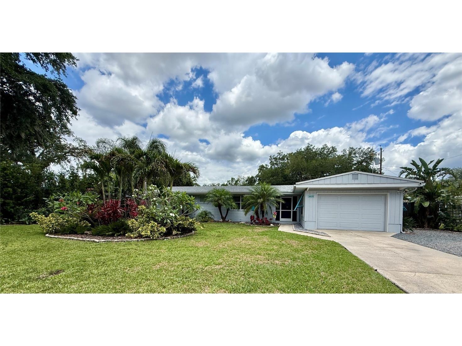 1618 Pineberry Street Lakeland FL 33803 TB8385878 image1
