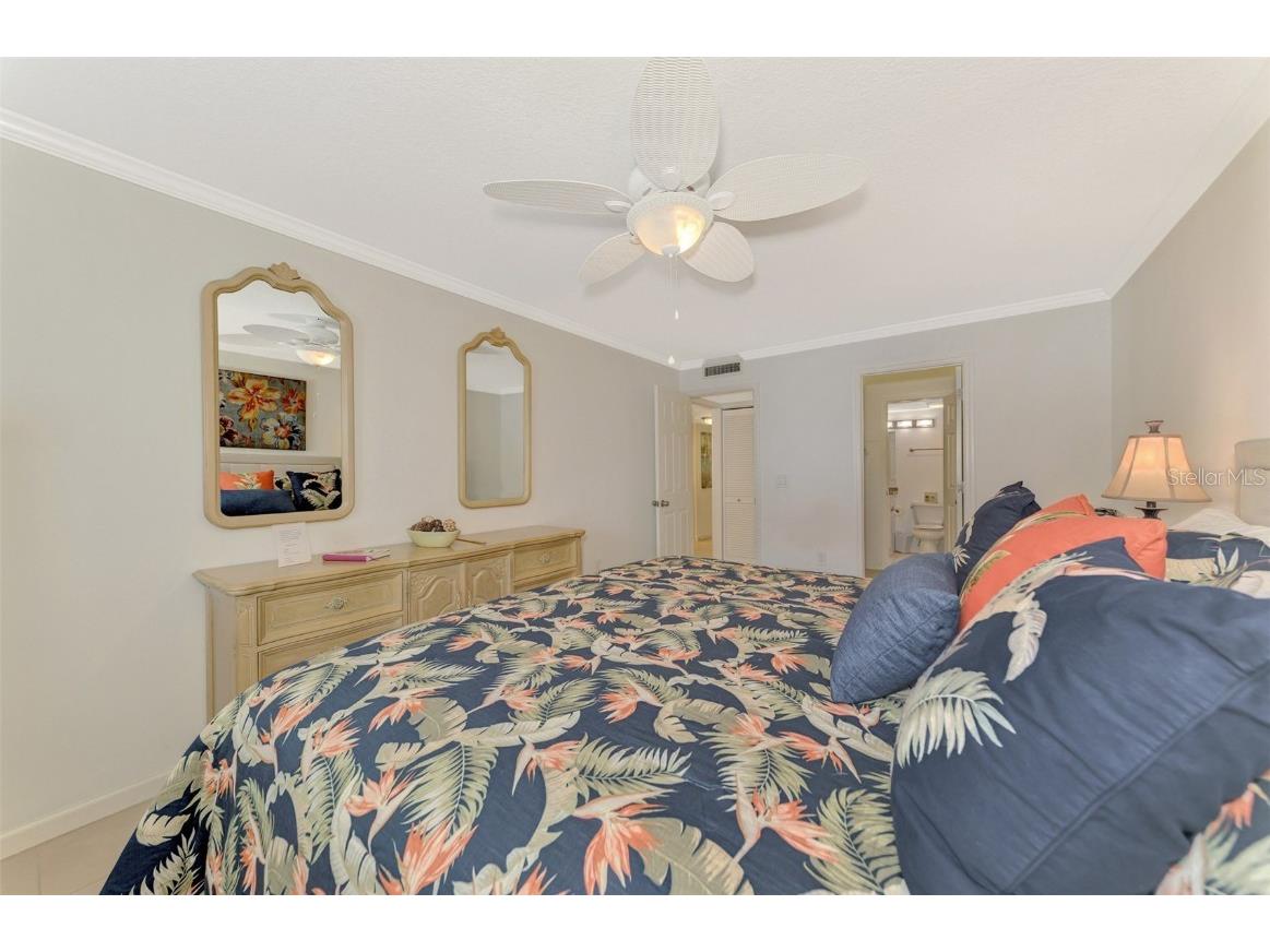 1618 Stickney Point Road #101 Sarasota FL 34231 A4641567 image27