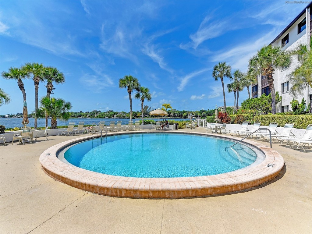 1618 Stickney Point Road #101 Sarasota FL 34231 A4641567 image43