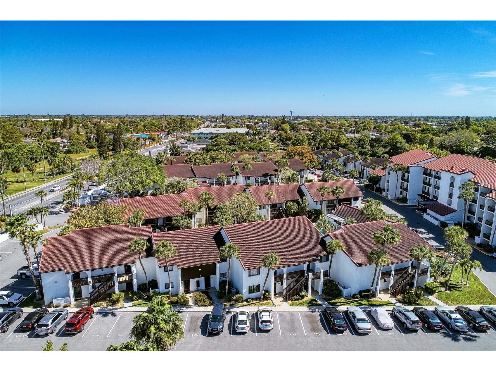 1618 Stickney Point Road #1618-202 Sarasota FL 34231 A4636170 image2