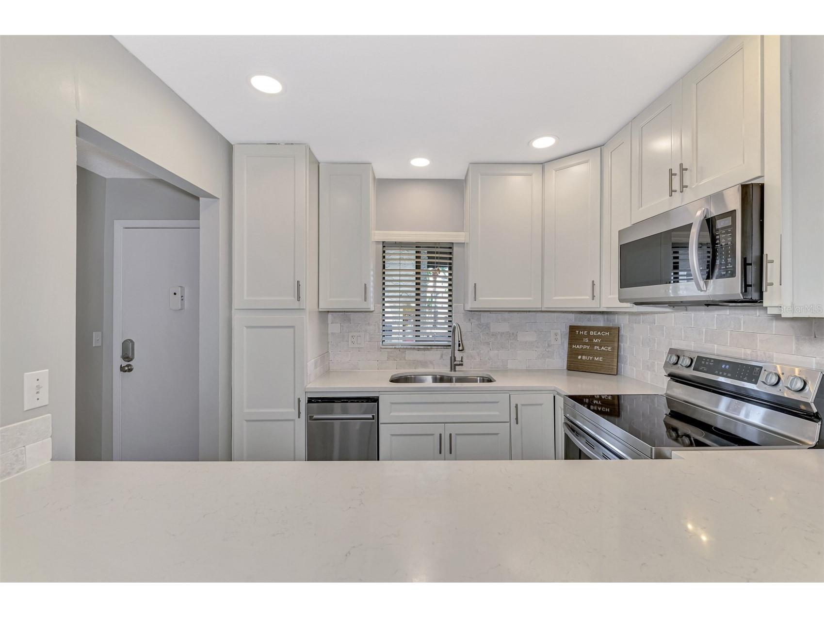 1618 Stickney Point Road #1618-202 Sarasota FL 34231 A4636170 image24