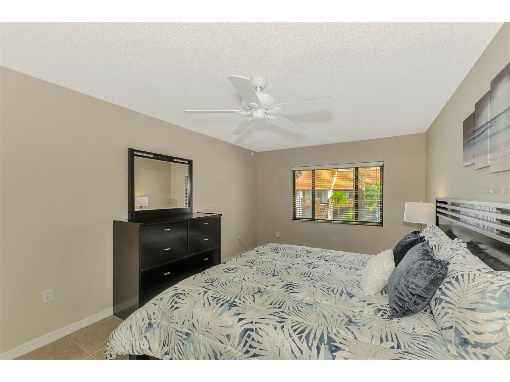 1618 Stickney Point Road #1618-202 Sarasota FL 34231 A4636170 image35