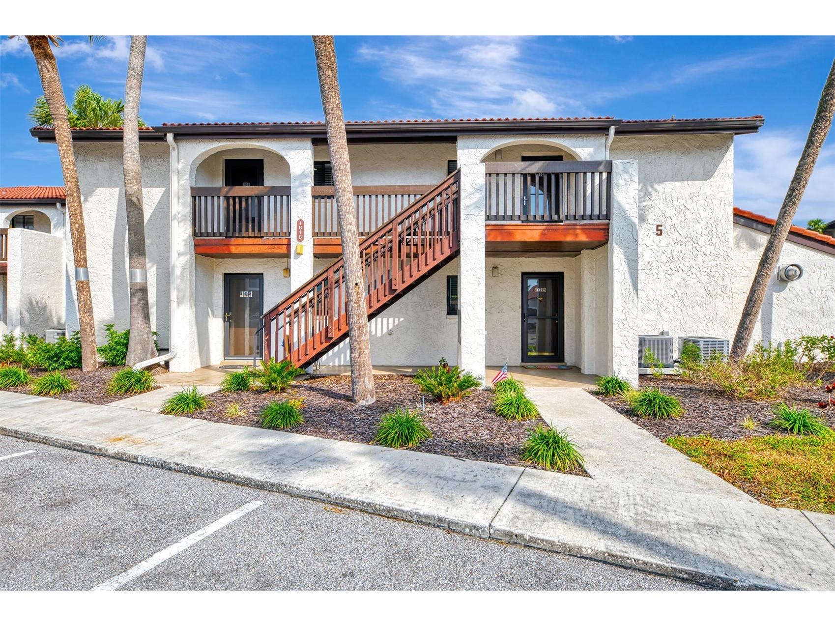 1618 Stickney Point Road #1618-202 Sarasota FL 34231 A4636170 image5