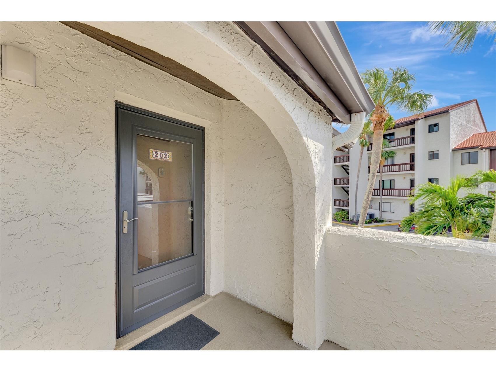 1618 Stickney Point Road #1618-202 Sarasota FL 34231 A4636170 image6