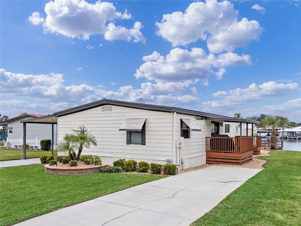 1618 Sunshine Lane Tavares FL 32778 - LAKE DORA/HARRIS CHAIN O6271351 image1