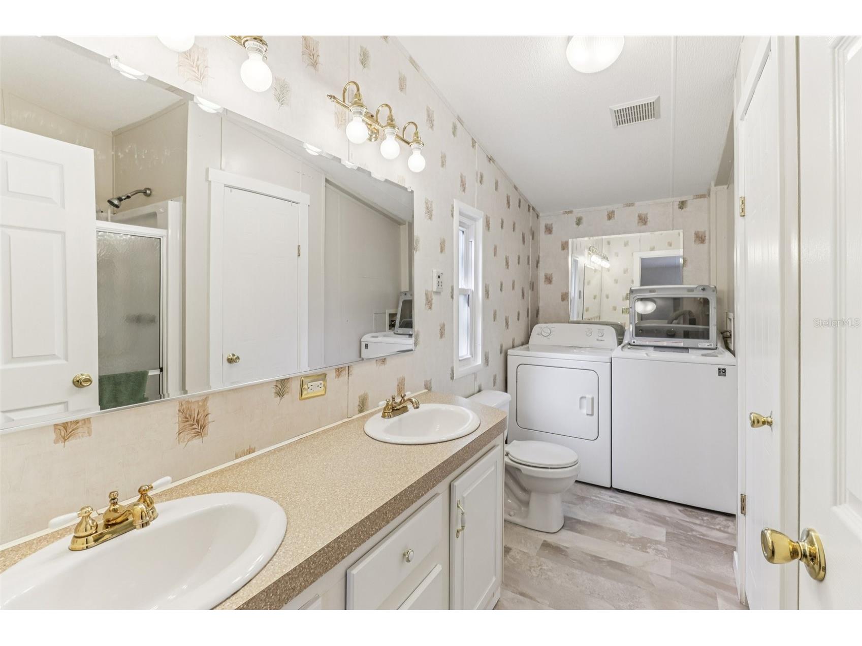 16180 NE 2nd Loop Silver Springs FL 34488 O6381764 image13