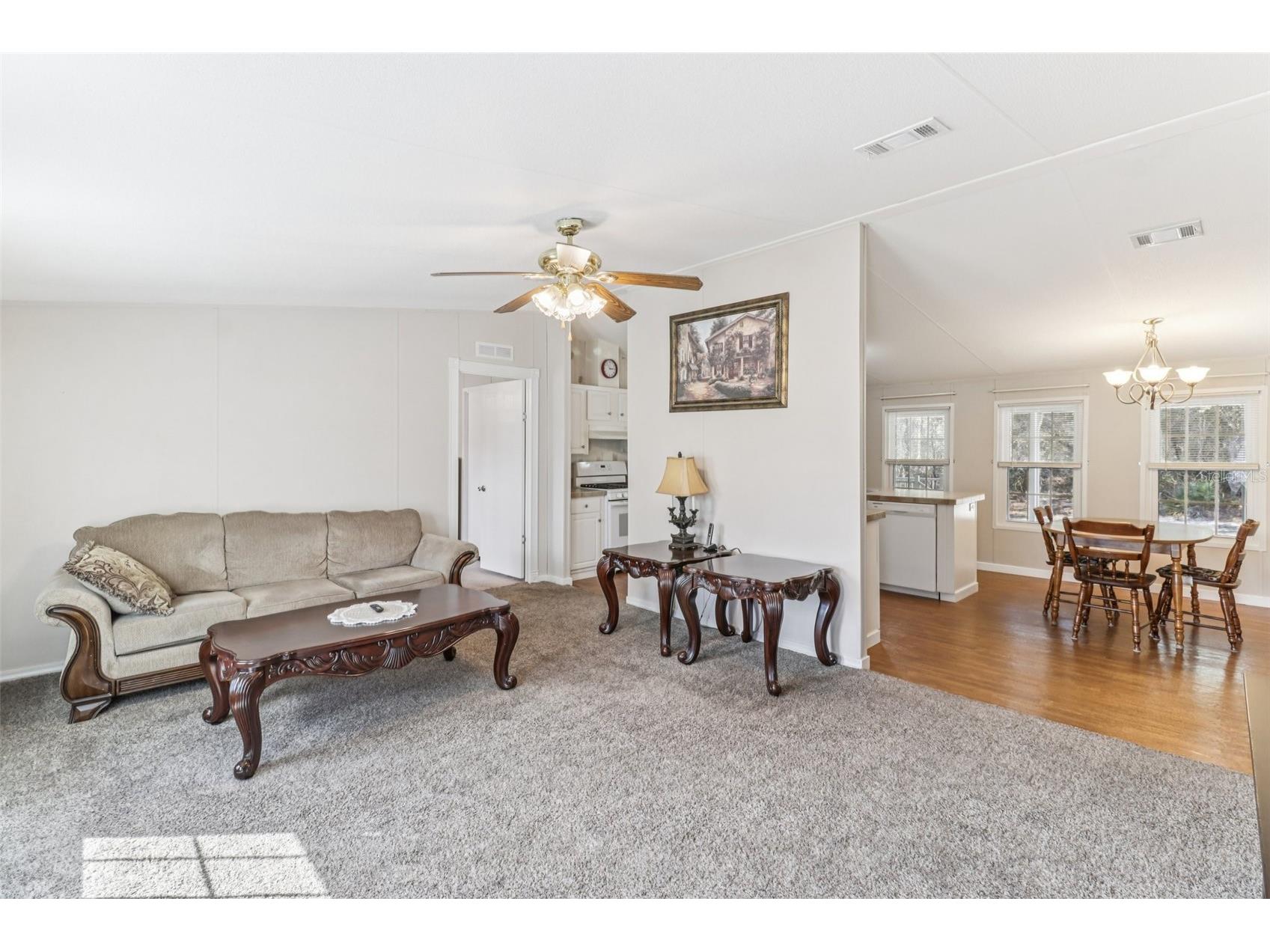 16180 NE 2nd Loop Silver Springs FL 34488 O6381764 image4