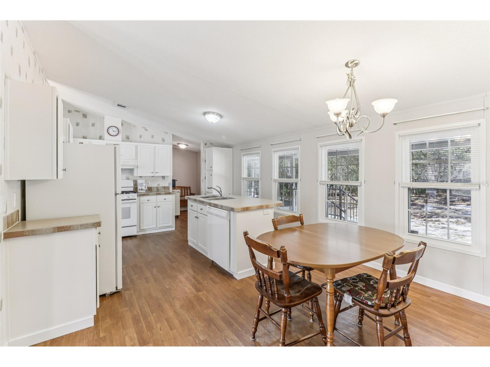 16180 NE 2nd Loop Silver Springs FL 34488 O6381764 image6