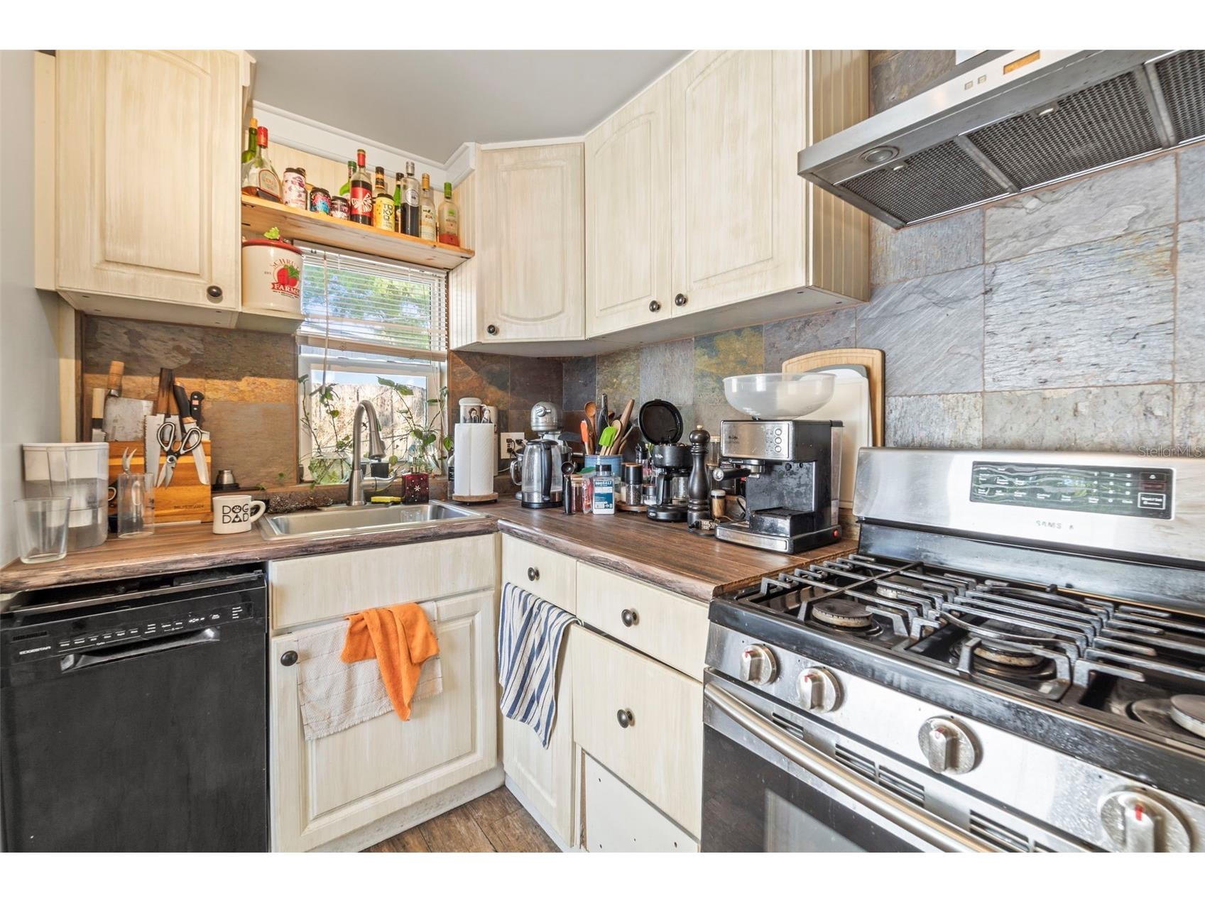 1619 7th Avenue N Saint Petersburg FL 33713 TB8487663 image6