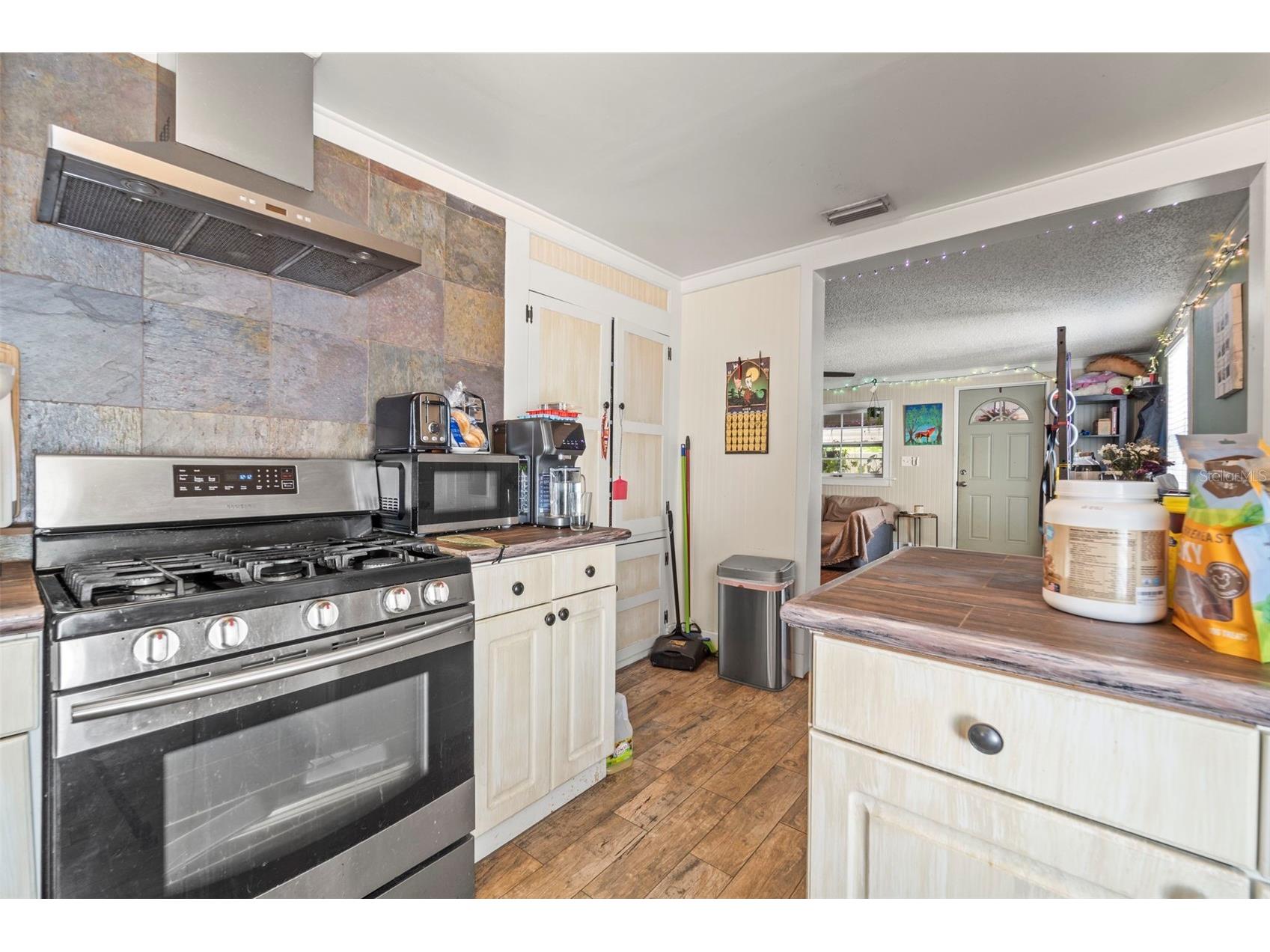 1619 7th Avenue N Saint Petersburg FL 33713 TB8487663 image7