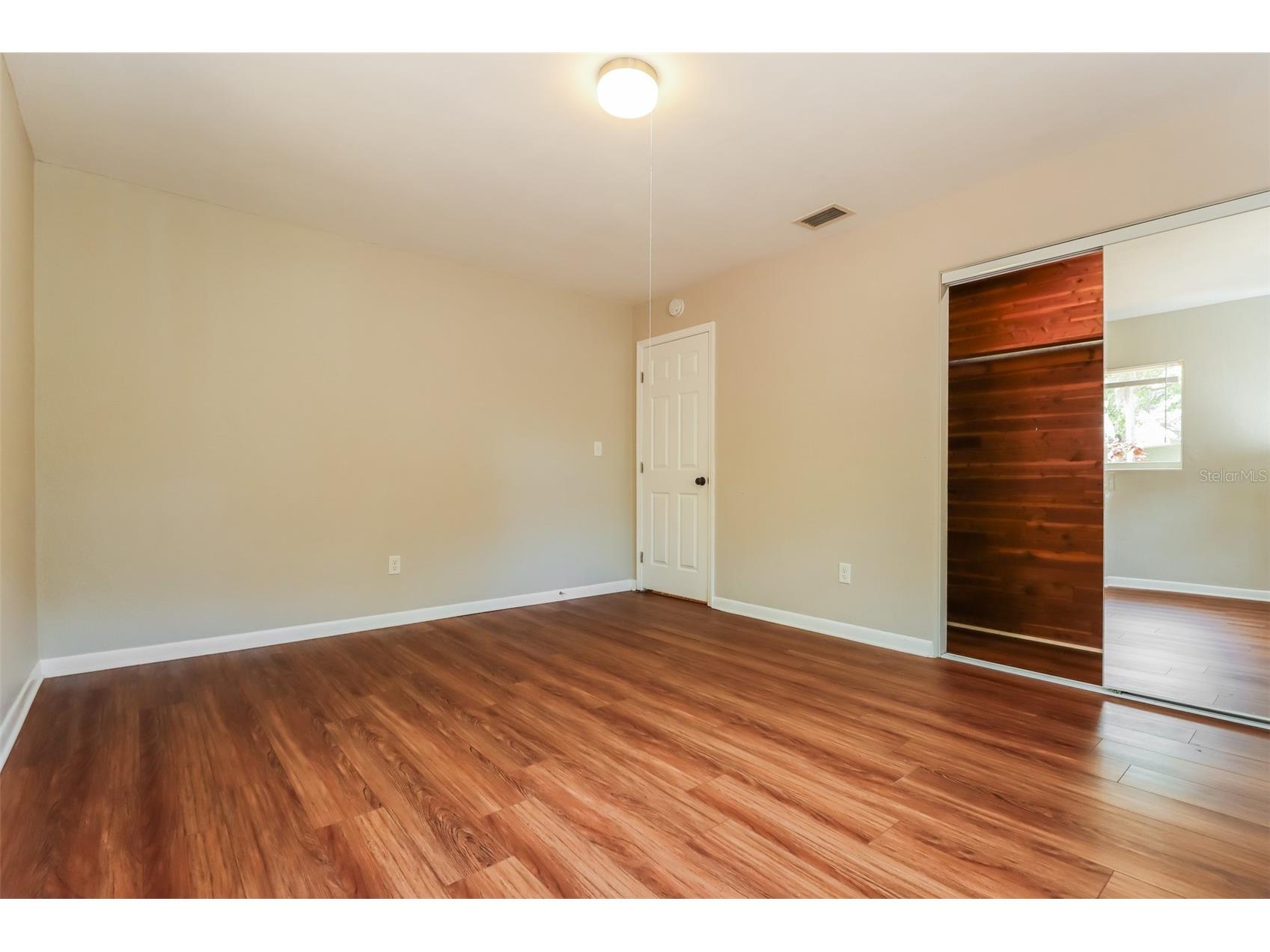 1619 Edna Avenue Largo FL 33770 O6407031 image14