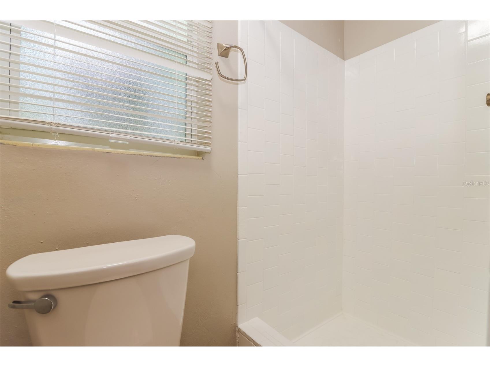 1619 Edna Avenue Largo FL 33770 O6407031 image17