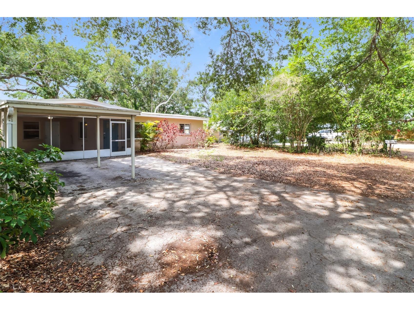 1619 Edna Avenue Largo FL 33770 O6407031 image2