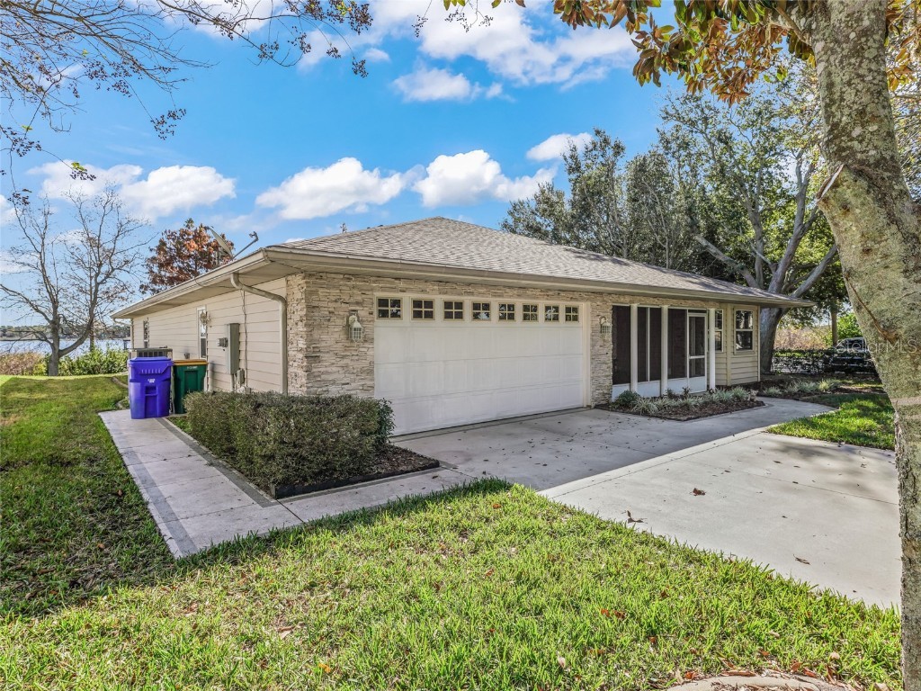 1619 Lake Villa Drive Tavares FL 32778 G5064159 image1