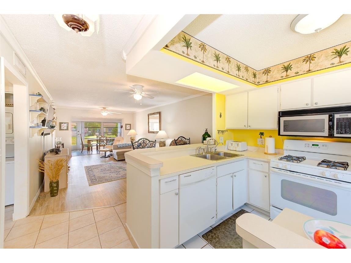 1619 Mission Hills Boulevard Clearwater FL 33759 TB8433325 image2