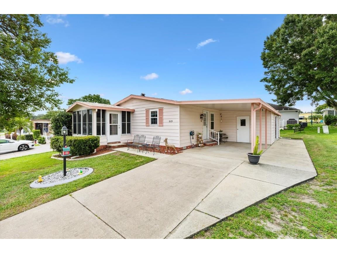 1619 Myrtle Beach Drive The Villages FL 32159 G5099955 image1