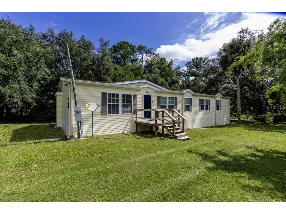 1619 SE 160th Terrace Ocklawaha FL 32179 A4626358 image1