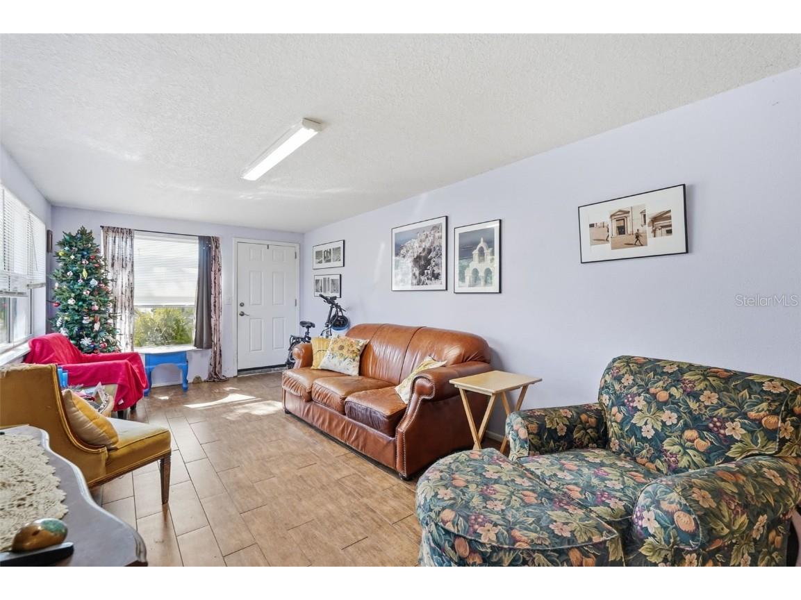 1619 Suponic Avenue Sarasota FL 34243 TB8454462 image10