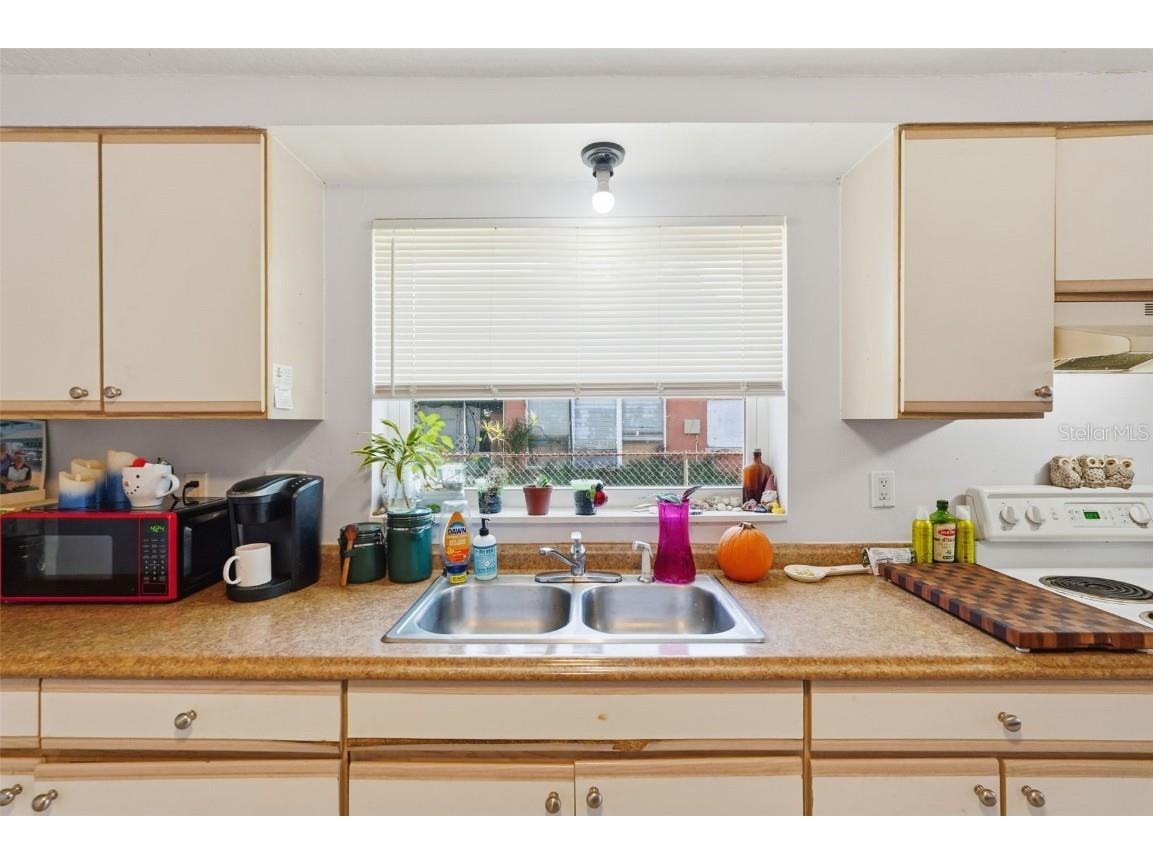 1619 Suponic Avenue Sarasota FL 34243 TB8454462 image13