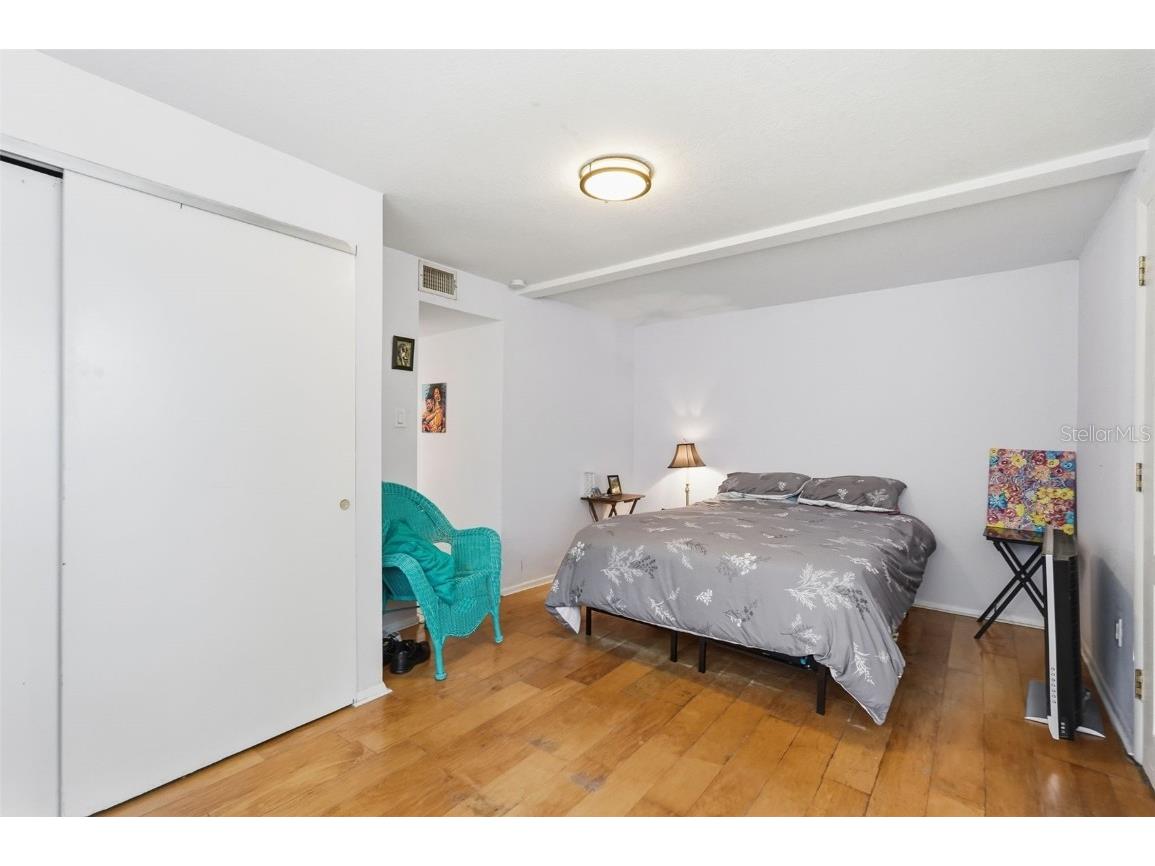 1619 Suponic Avenue Sarasota FL 34243 TB8454462 image18