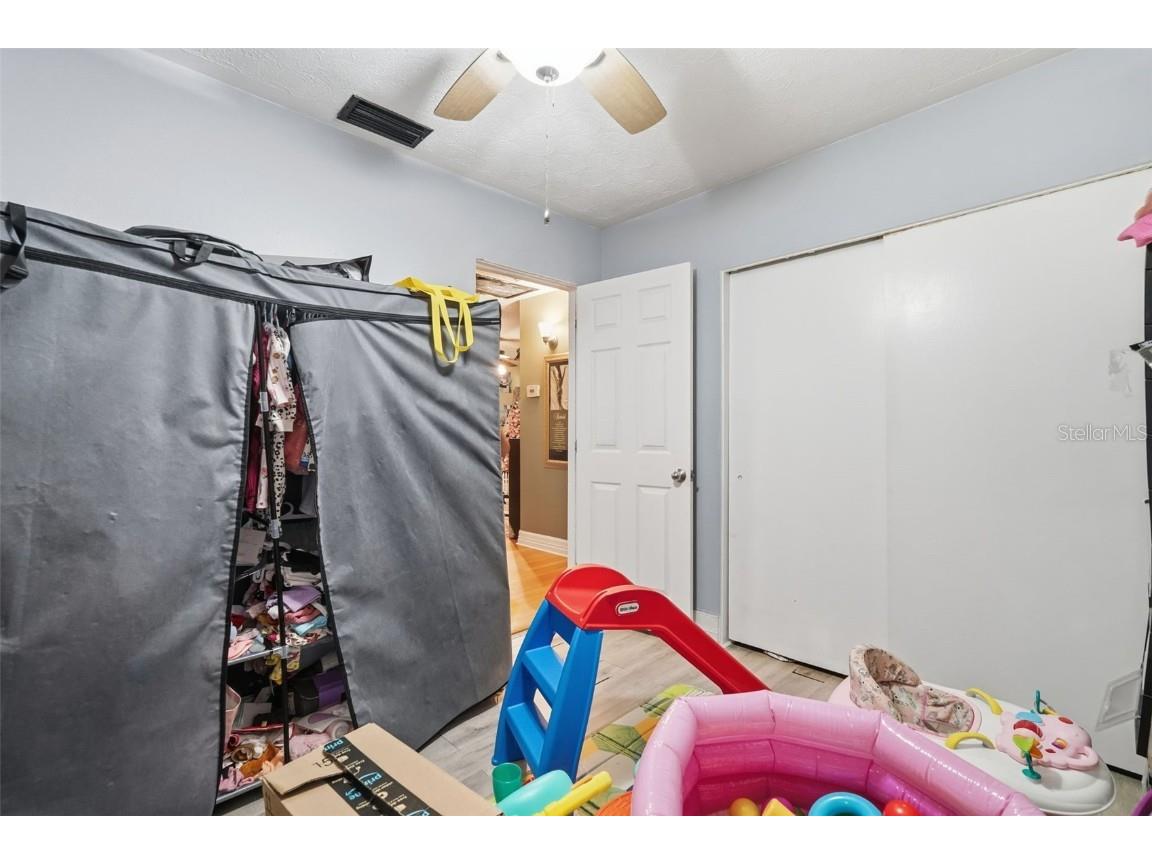 1619 Suponic Avenue Sarasota FL 34243 TB8454462 image22