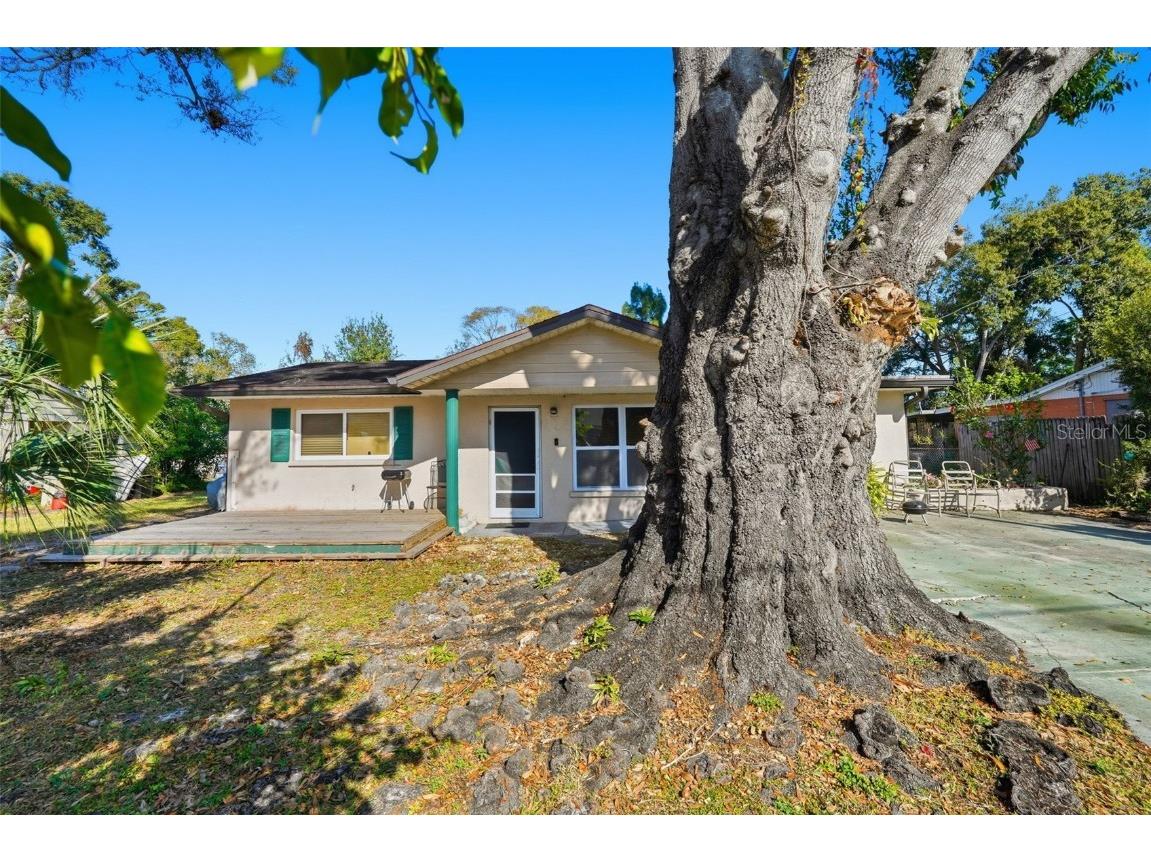 1619 Suponic Avenue Sarasota FL 34243 TB8454462 image5