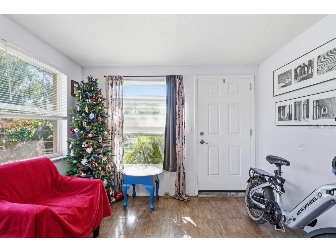 1619 Suponic Avenue Sarasota FL 34243 TB8454462 image9