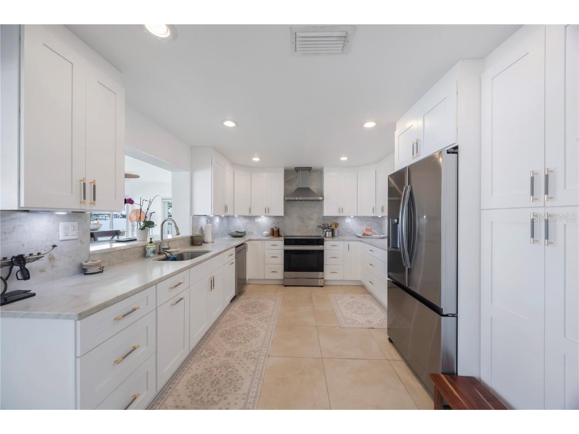 162 174th Terrace Drive E Redington Shores FL 33708 TB8430900 image11