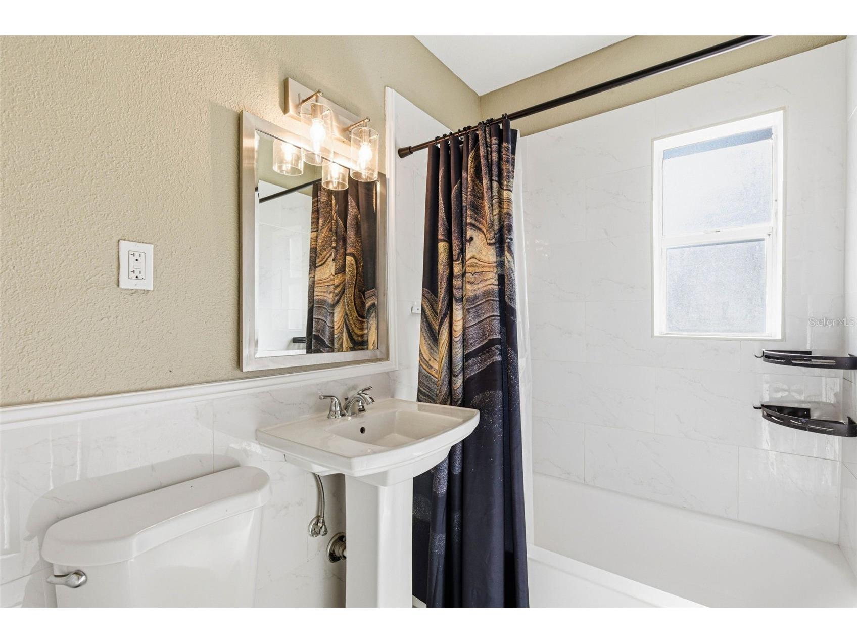 162 41st Avenue NE Saint Petersburg FL 33703 TB8470364 image11