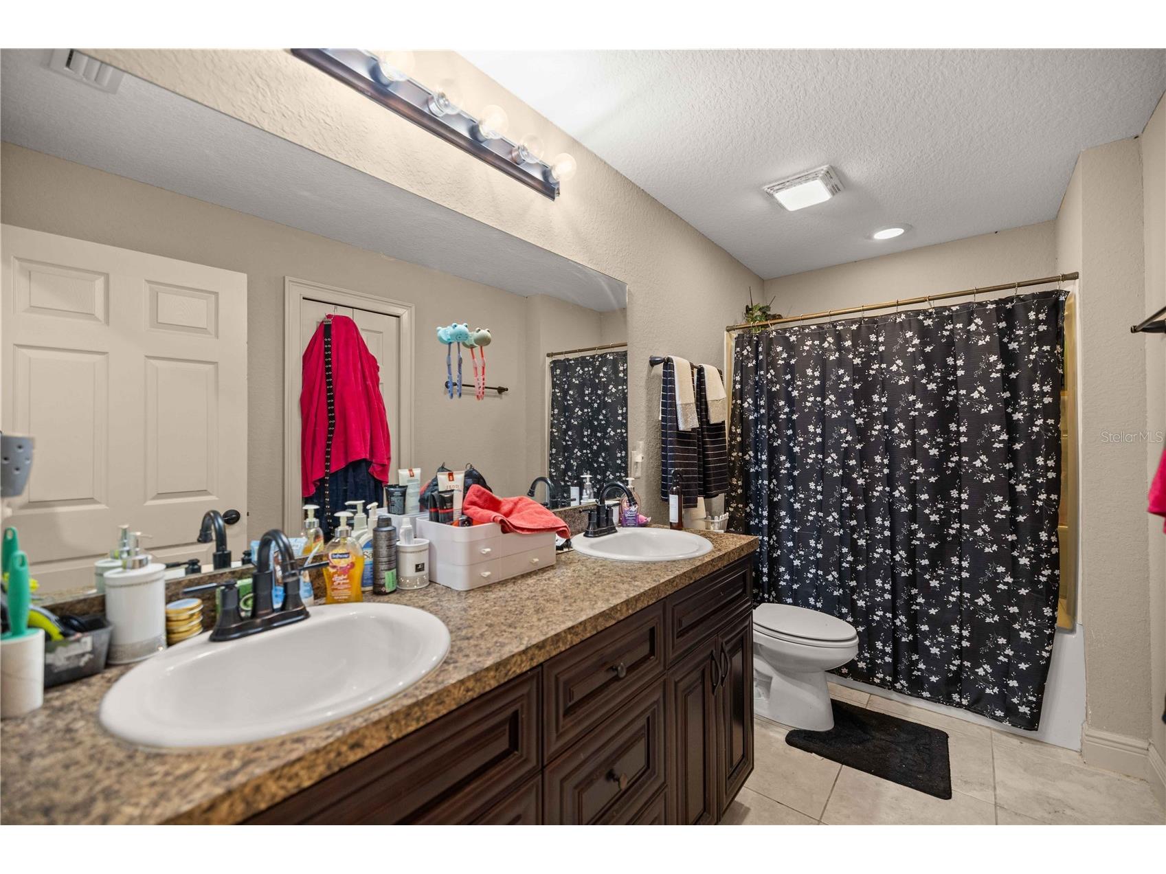 162 Guava Terrace Ocklawaha FL 32179 OM727468 image14
