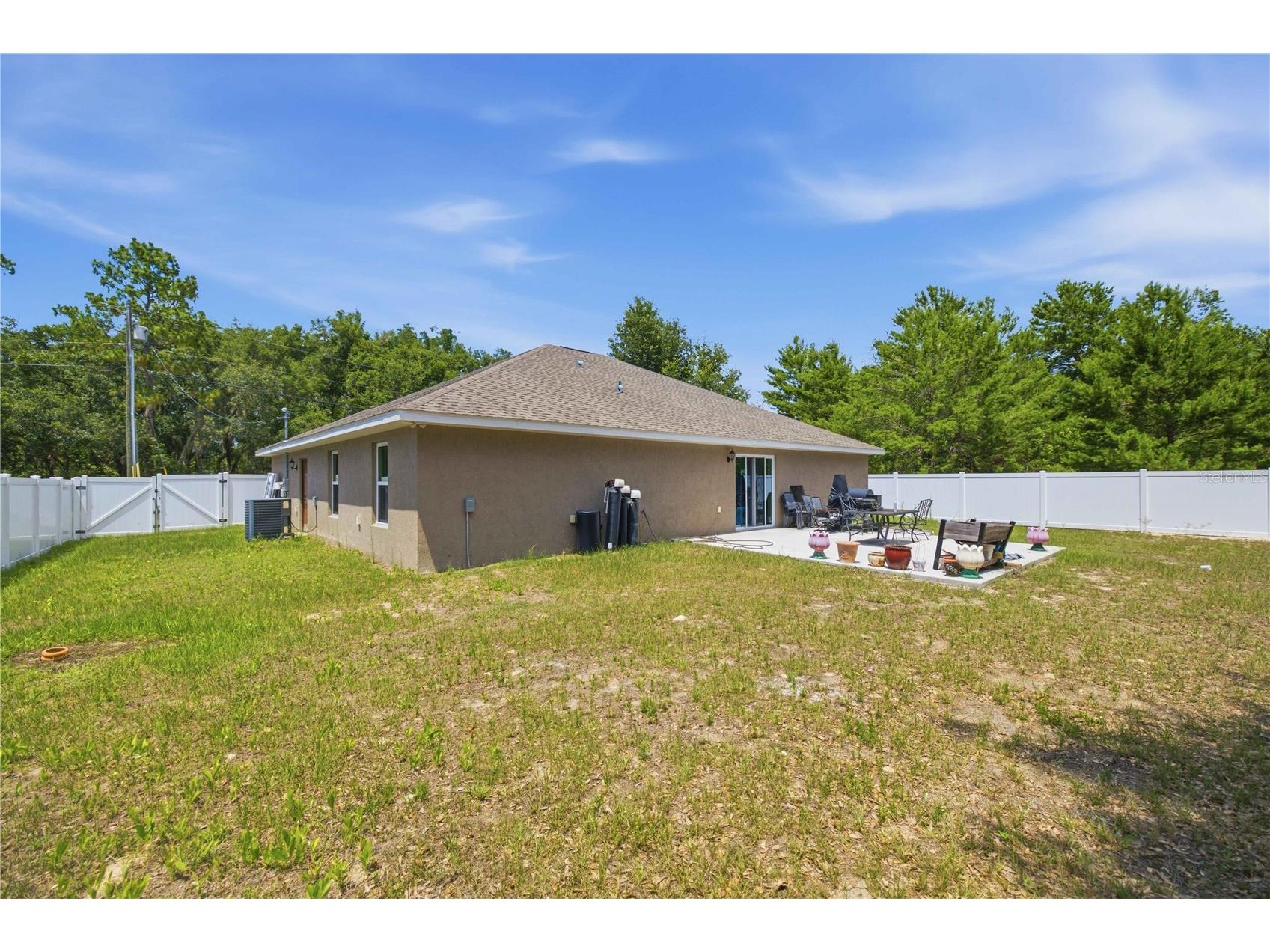 162 Guava Terrace Ocklawaha FL 32179 OM727468 image16