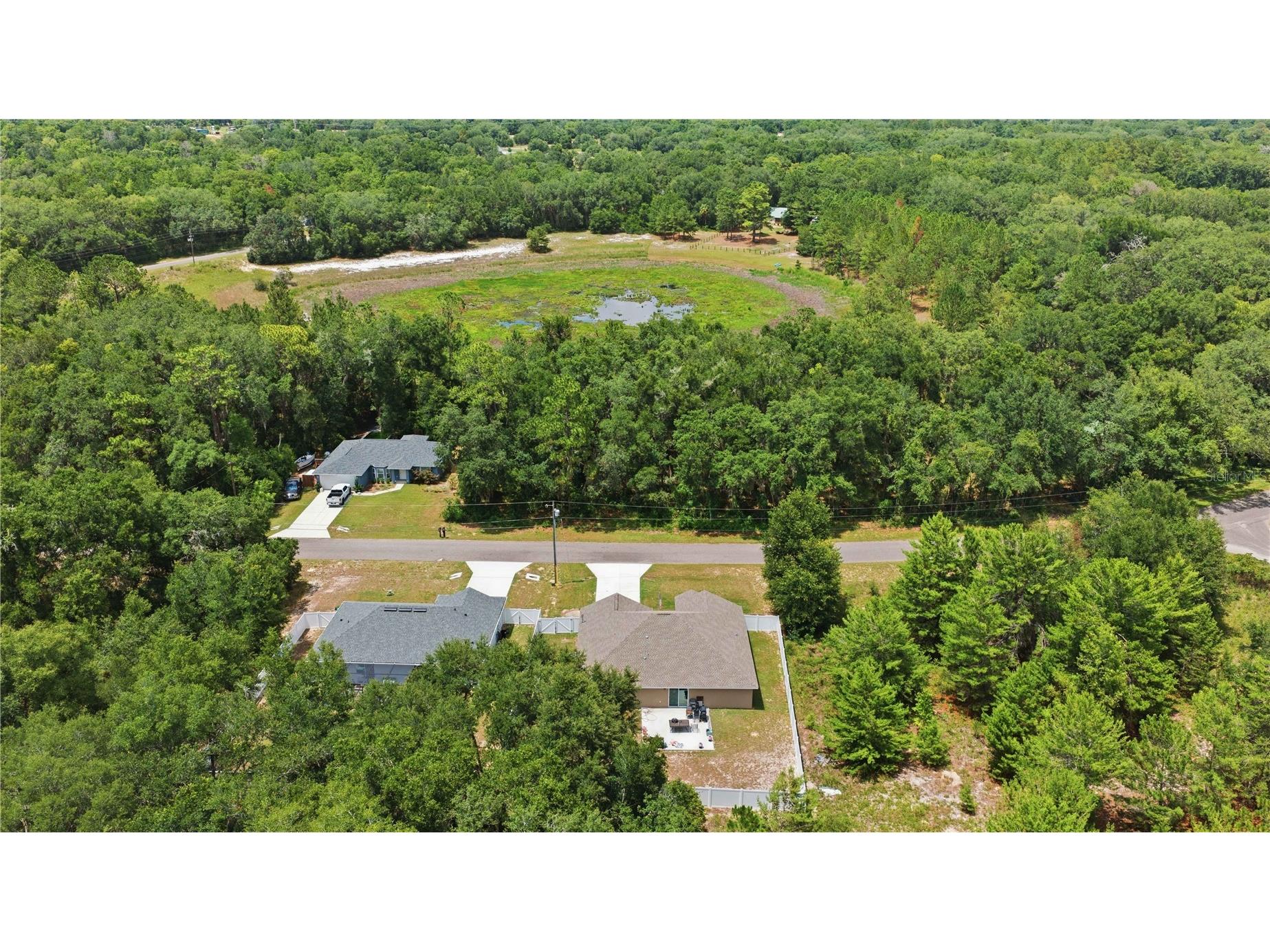 162 Guava Terrace Ocklawaha FL 32179 OM727468 image18