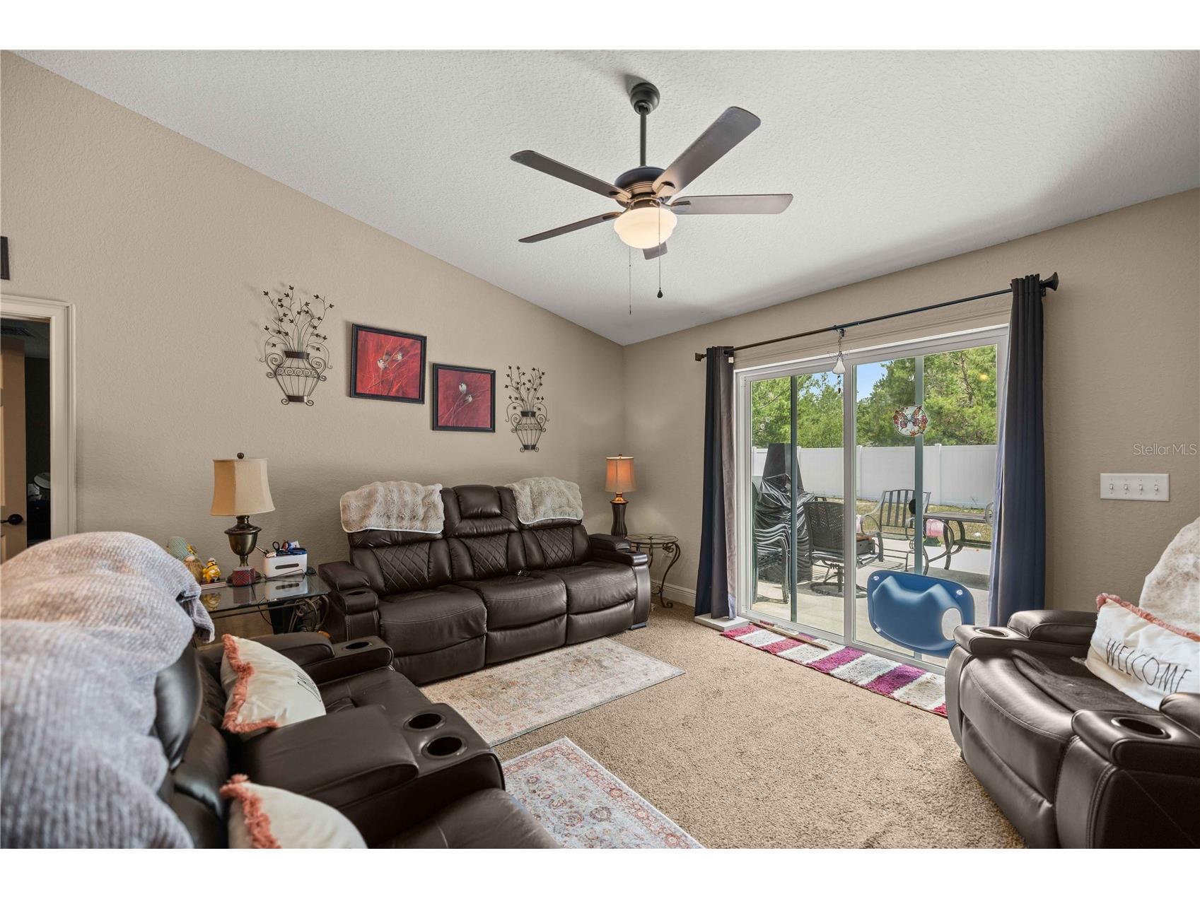 162 Guava Terrace Ocklawaha FL 32179 OM727468 image8