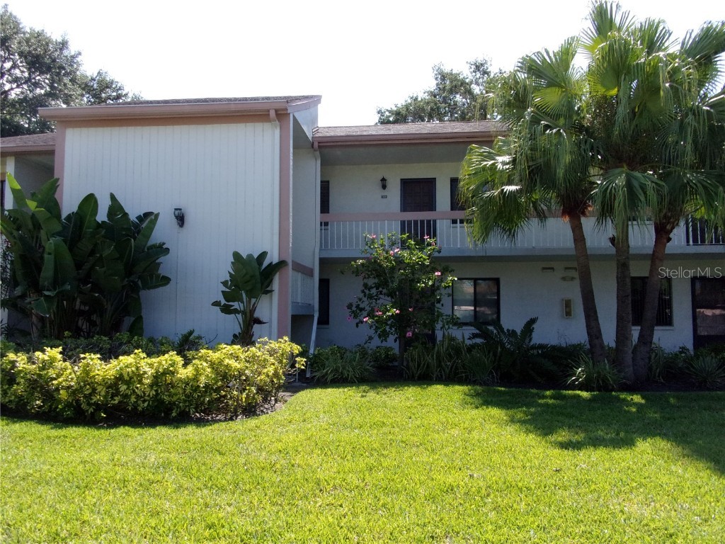 162 Lakeview Way Oldsmar FL 34677 U8208083 image1