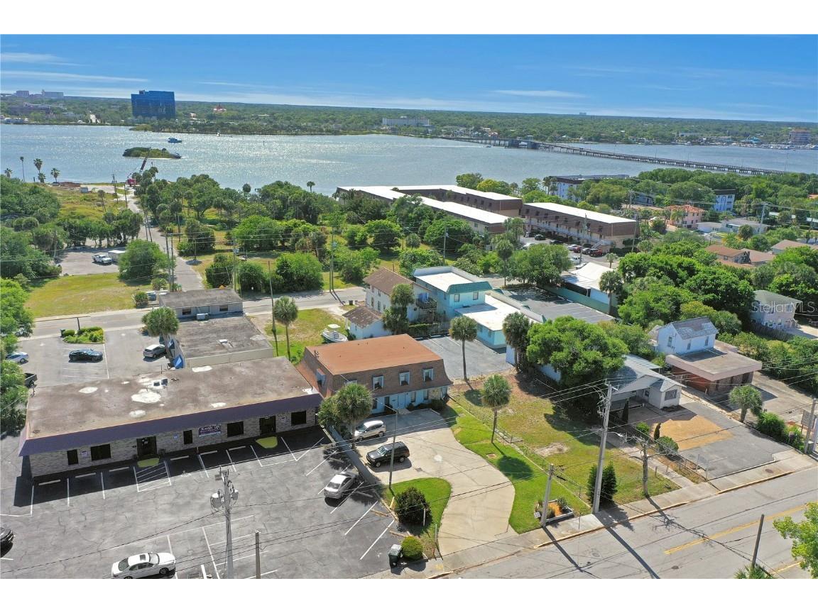 162 S Peninsula Drive Daytona Beach FL 32118 FC306116 image46