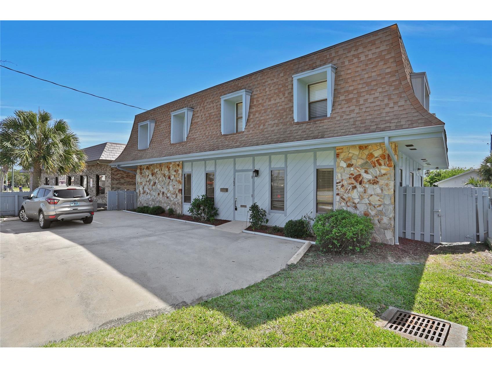 162 S Peninsula Drive Daytona Beach FL 32118 FC318231 image1