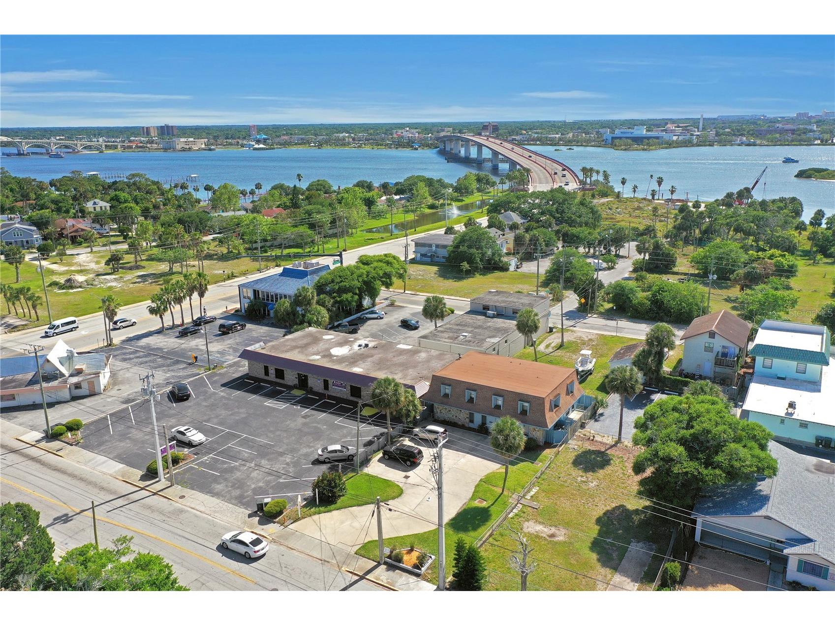 162 S Peninsula Drive Daytona Beach FL 32118 FC318231 image10