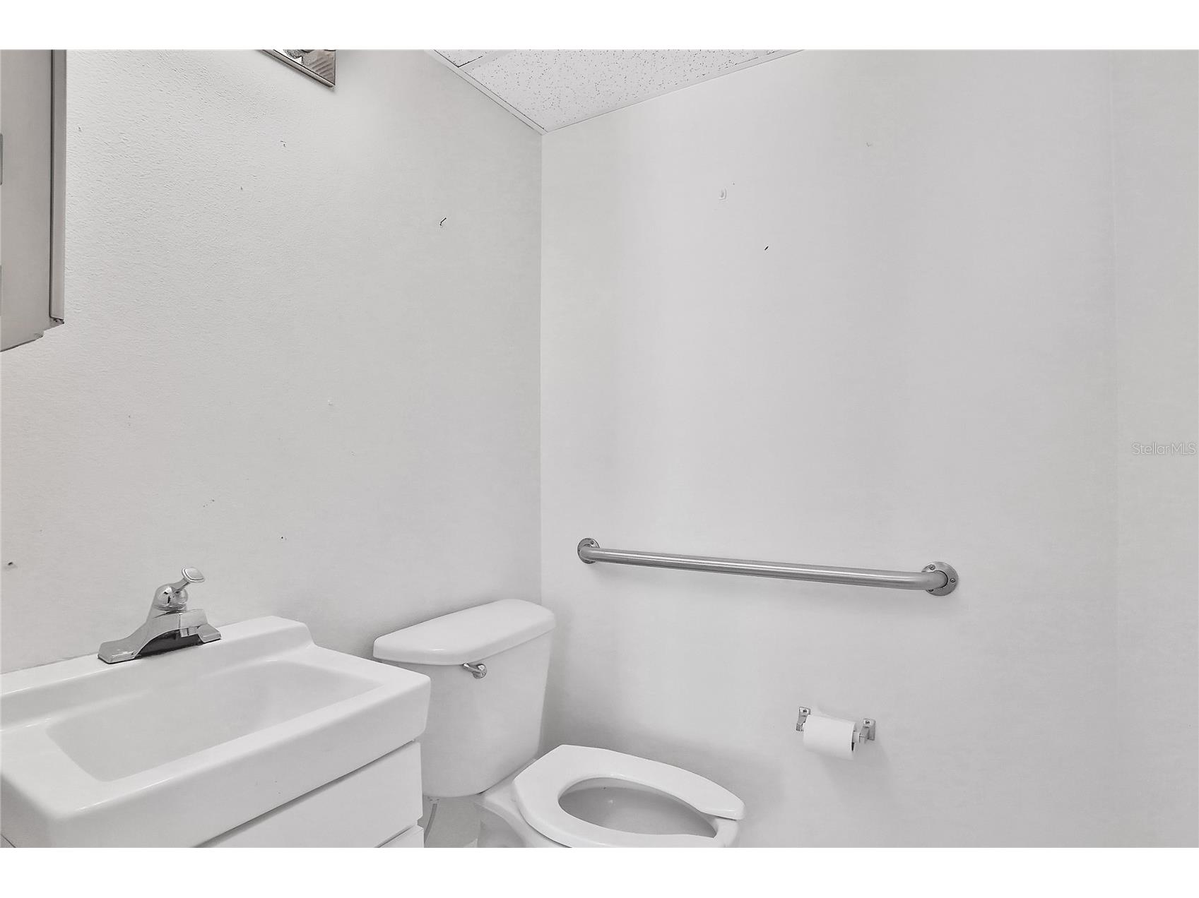162 S Peninsula Drive Daytona Beach FL 32118 FC318231 image22