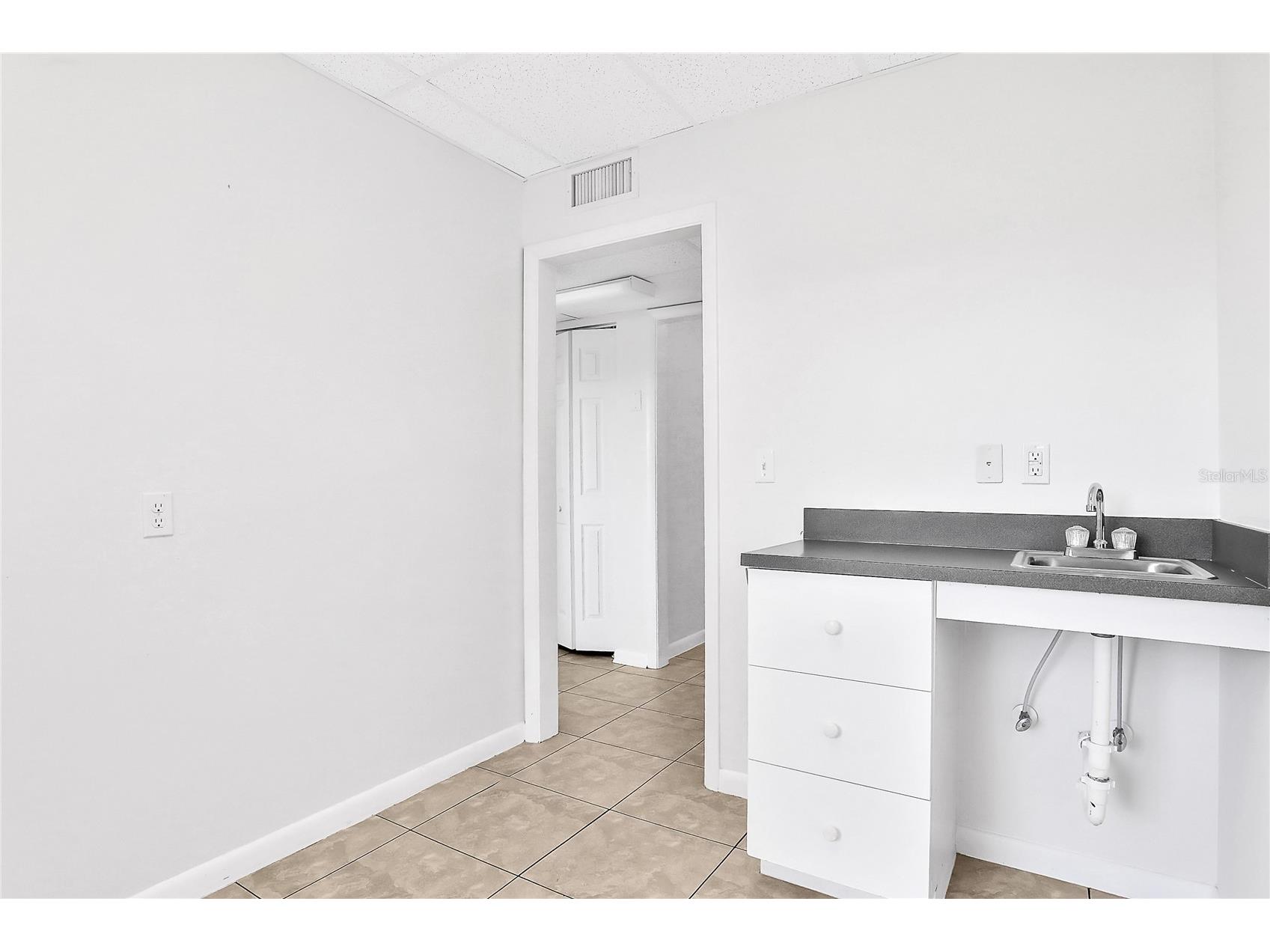 162 S Peninsula Drive Daytona Beach FL 32118 FC318231 image38