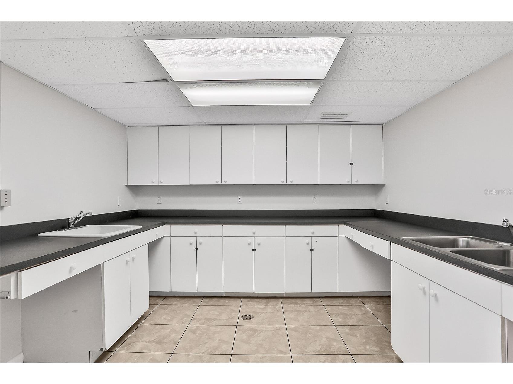 162 S Peninsula Drive Daytona Beach FL 32118 FC318231 image42