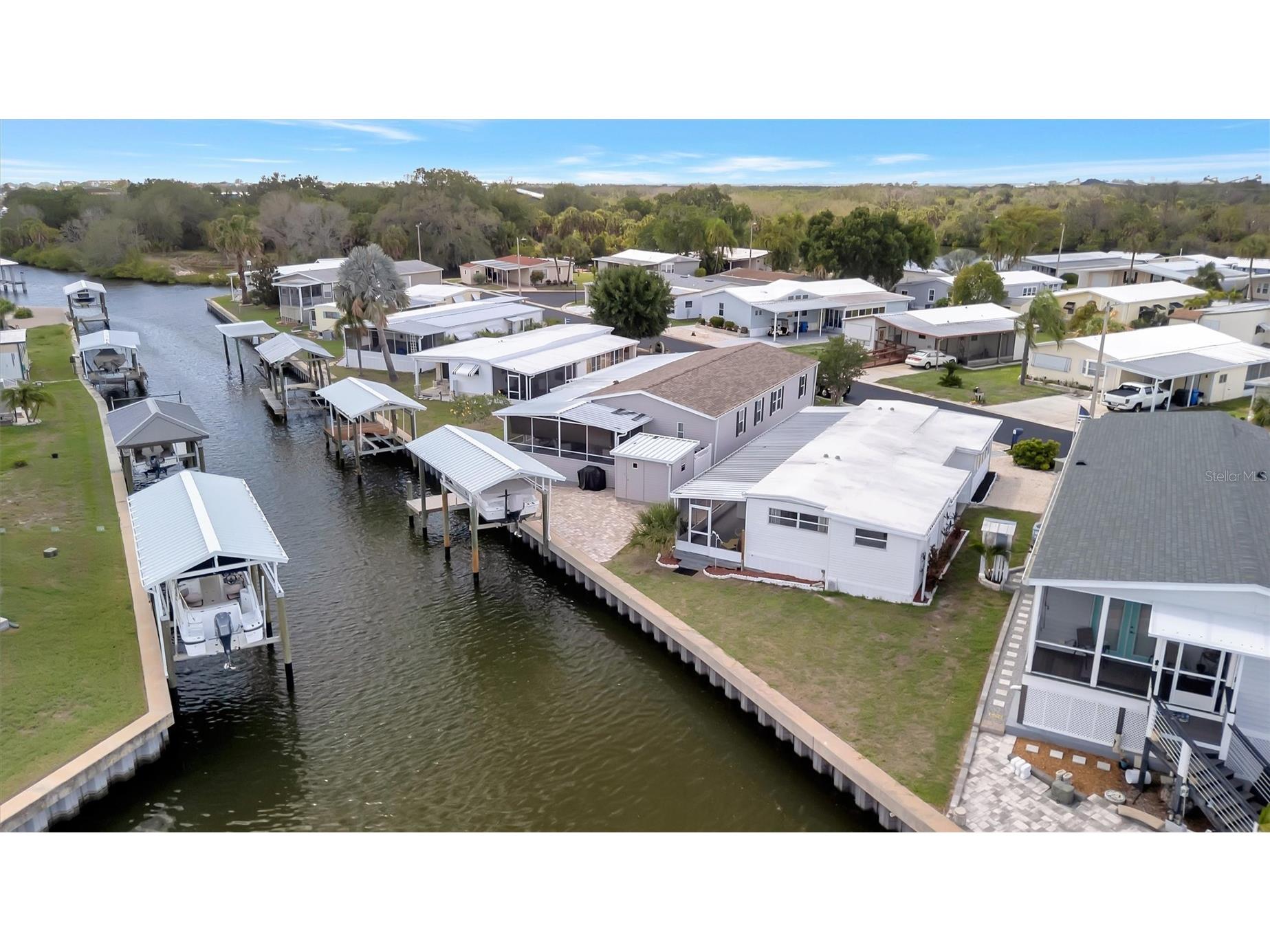 162 S Saint Thomas Circle Apollo Beach FL 33572 TB8505246 image3