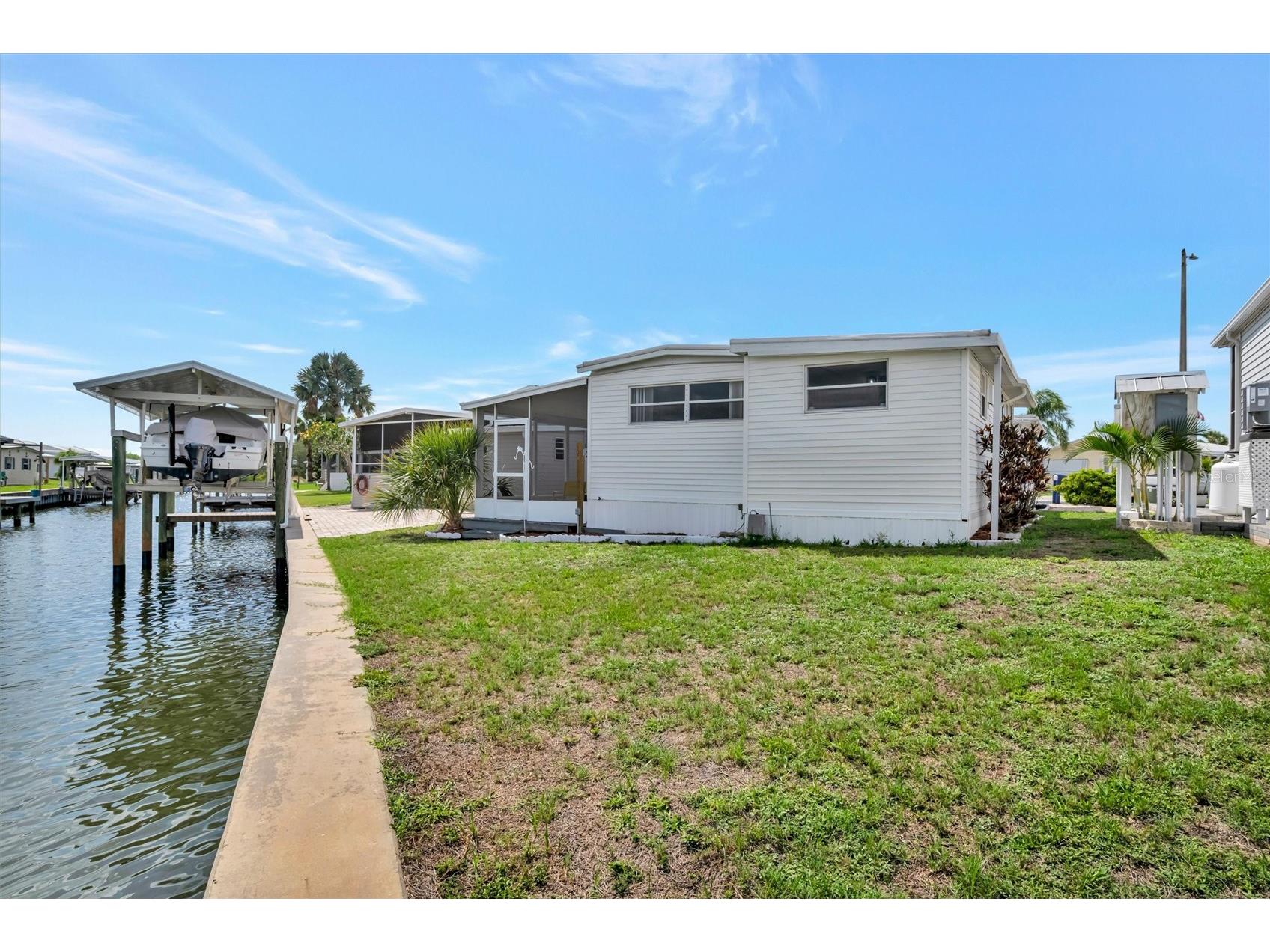 162 S Saint Thomas Circle Apollo Beach FL 33572 TB8505246 image6