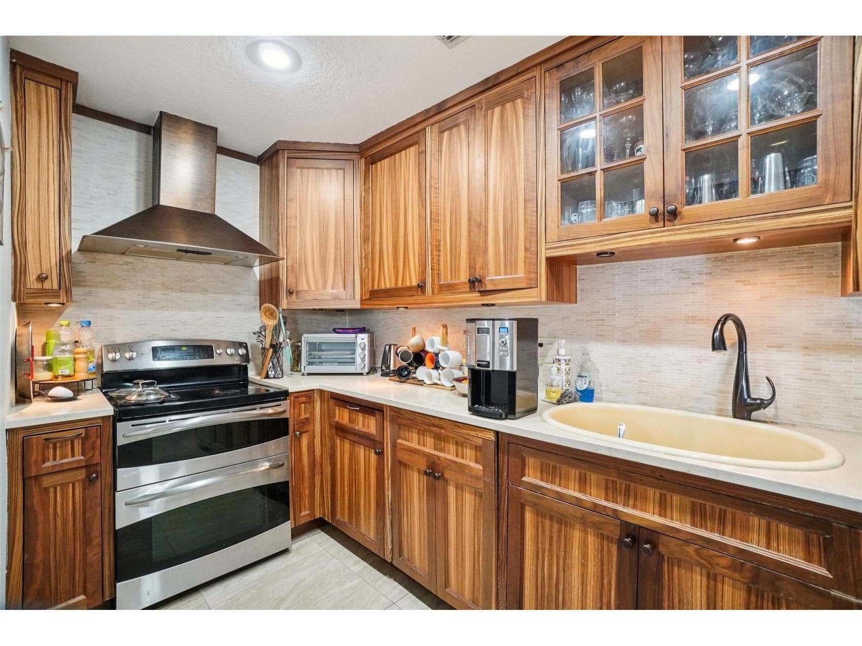 162 SE Lincoln Circle N Saint Petersburg FL 33703 TB8499667 image18