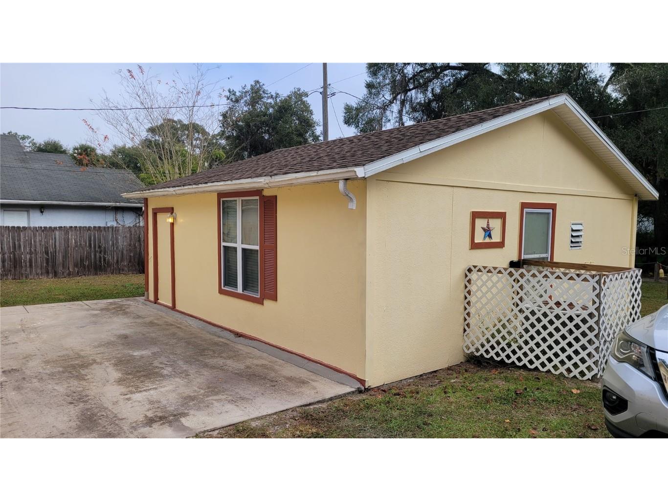 1620 Ace Park Drive #B Orange City FL 32763 V4931132 image1