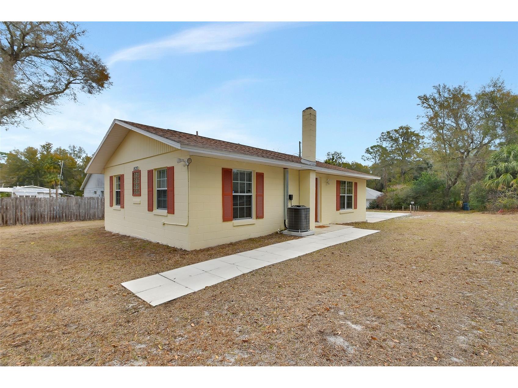 1620 Ace Park Drive Orange City FL 32763 V4947356 image1