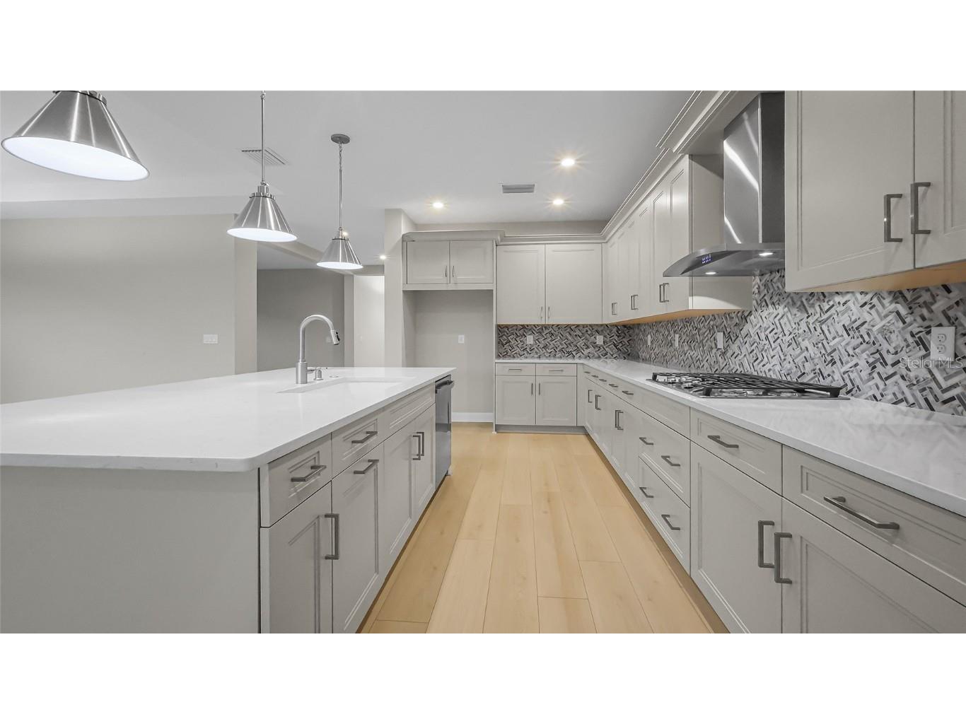 1620 Bellagio Loop Tavares FL 32778 - LAKE HARRIS W7880643 image33