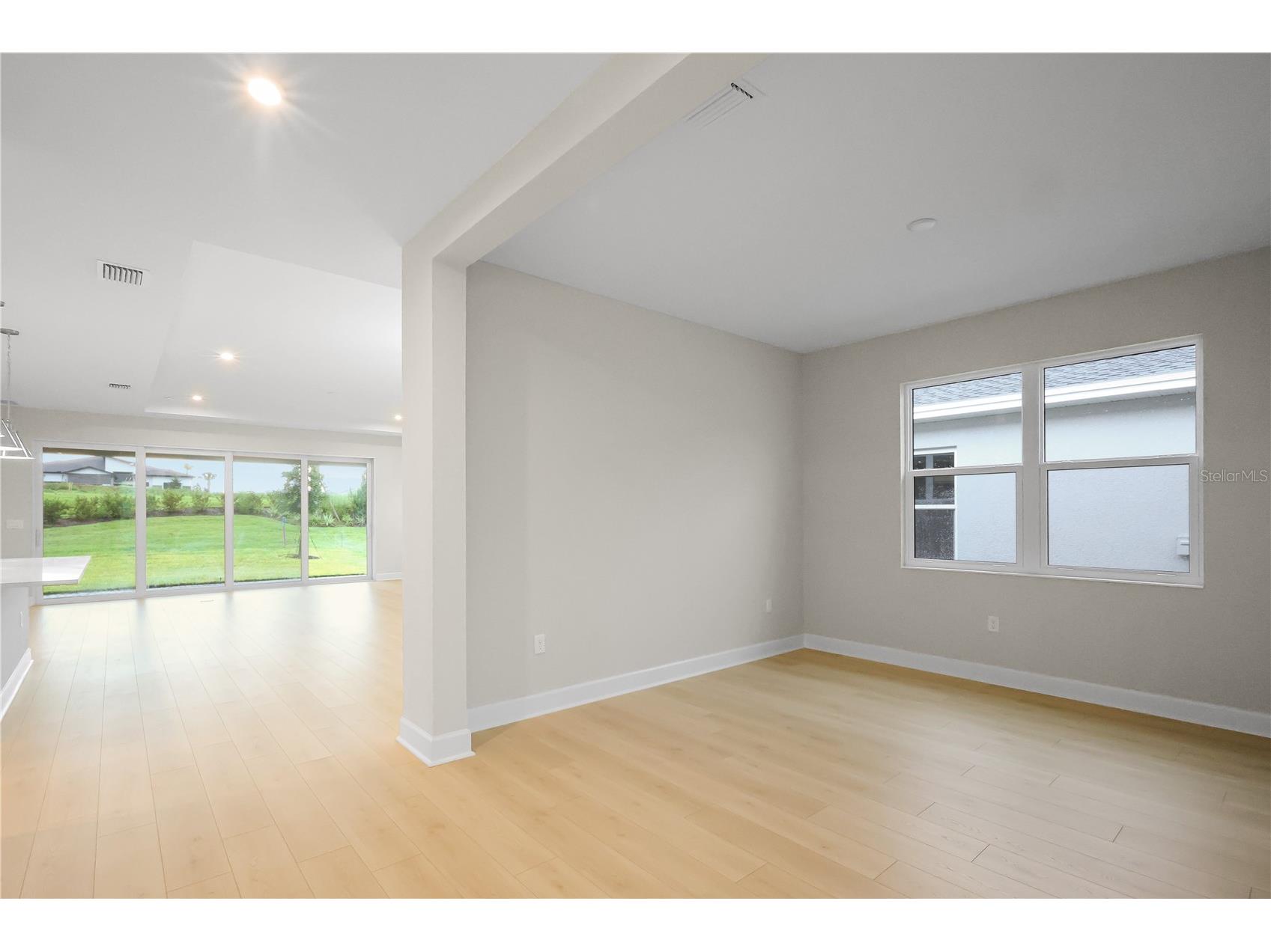 1620 Bellagio Loop Tavares FL 32778 - LAKE HARRIS W7887478 image3