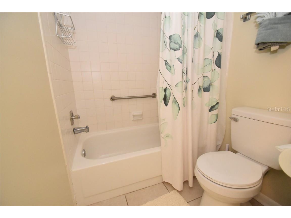 1620 Boathouse Circle #GR103 Sarasota FL 34231 A4579329 image10