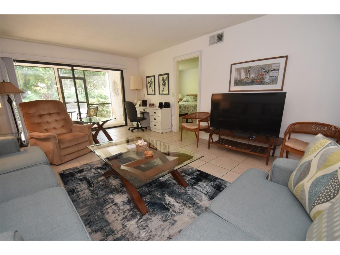 1620 Boathouse Circle #GR103 Sarasota FL 34231 A4579329 image8